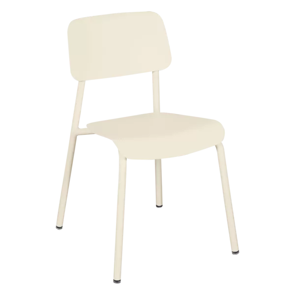 studie-chaise-beige-latte-sku-6911e8.png STUDIE CHAISE EMPILABLE