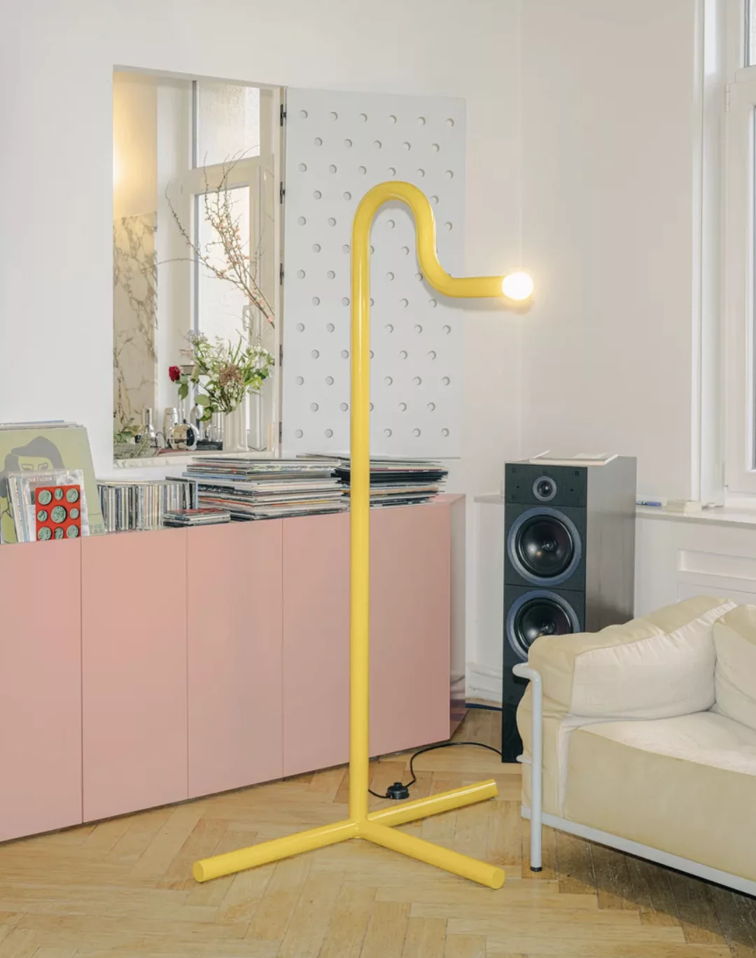 Floor Lamp – Image 3
